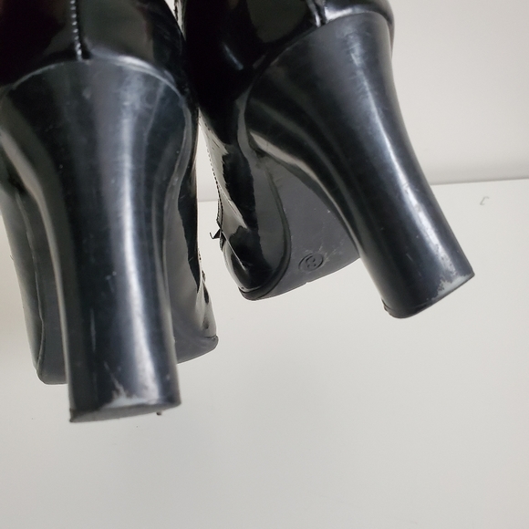 3/$20 HIGHLIGHTS | Black Heels 8 - Picture 5 of 6